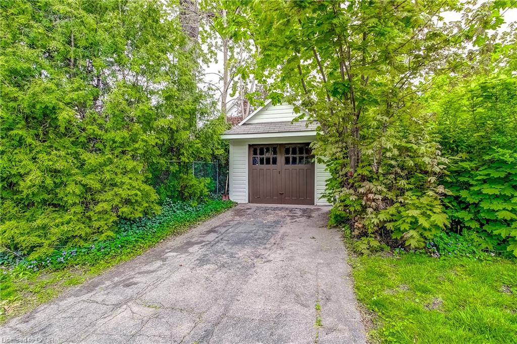 18 Fairleigh Crescent Property Photo 43