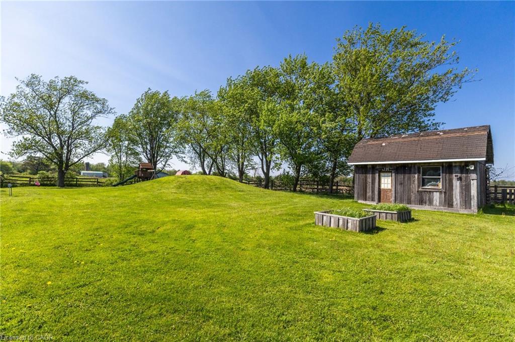 260 Binbrook Road Property Photo 35