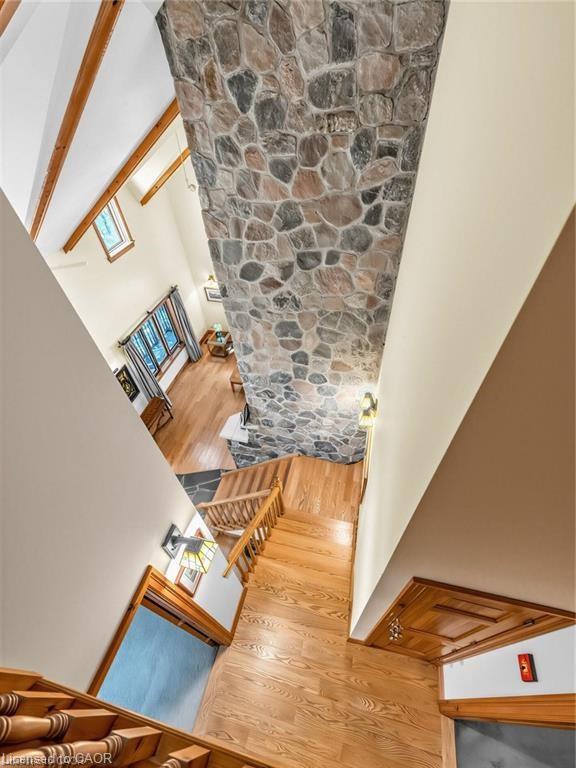 4911 Eighth Line Property Photo 21
