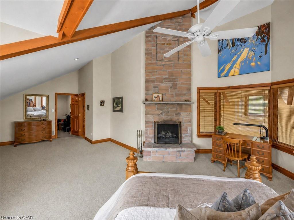 4911 Eighth Line Property Photo 34