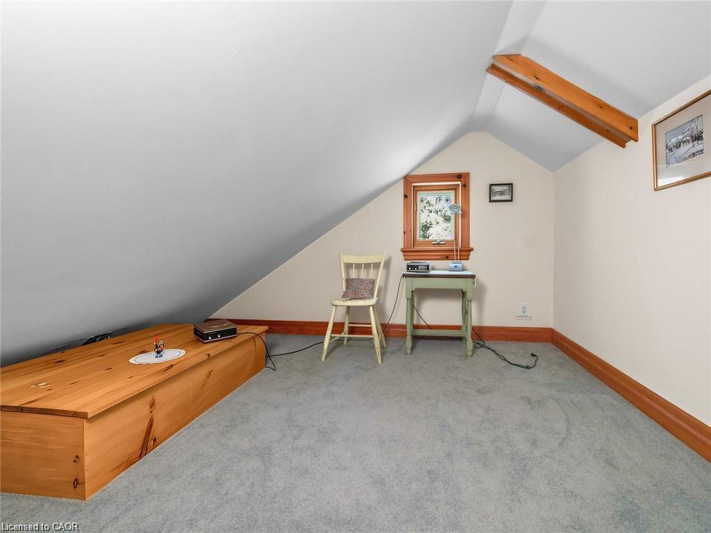 4911 Eighth Line Property Photo 40