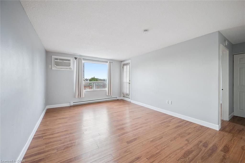 304-64 Benton Street Property Photo 10