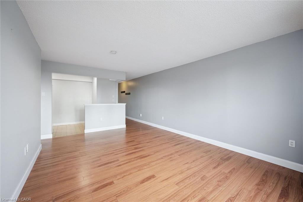304-64 Benton Street Property Photo 14
