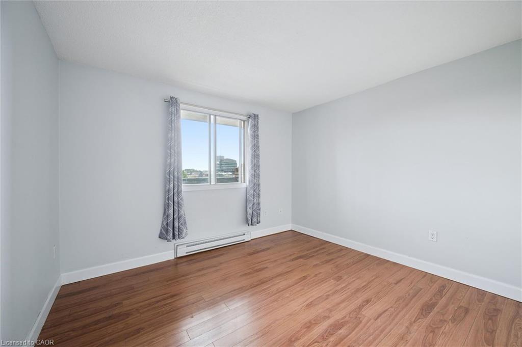 304-64 Benton Street Property Photo 18