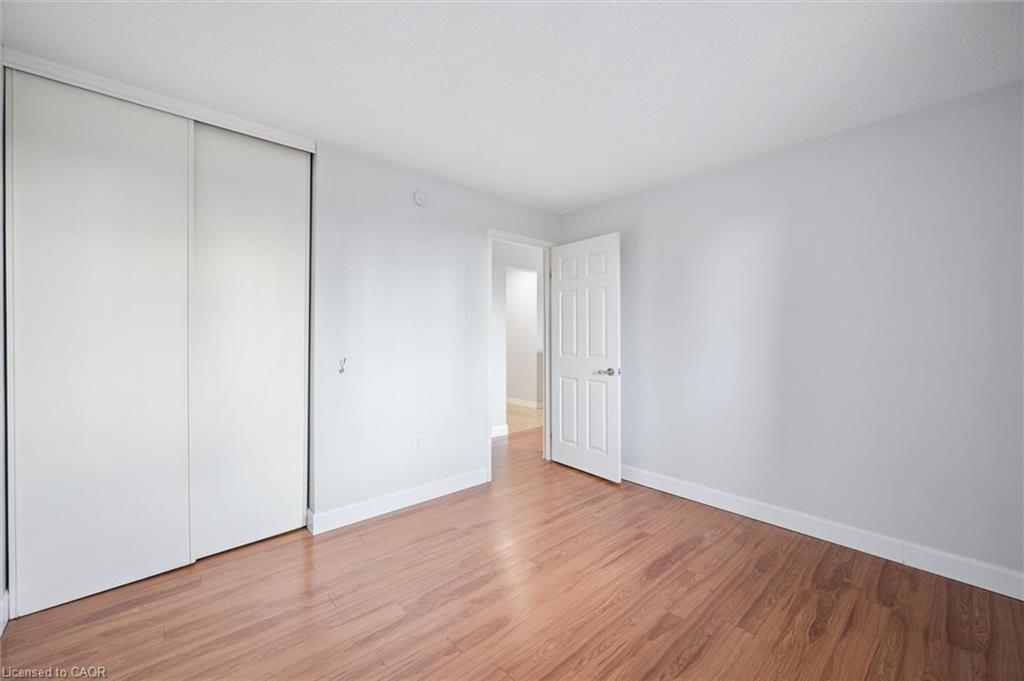 304-64 Benton Street Property Photo 20