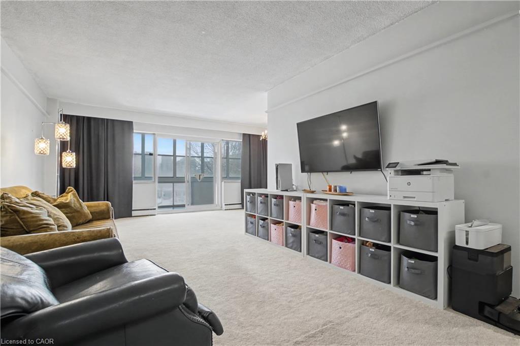 202-45 Westmount Road N Property Photo 8