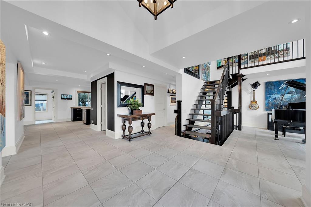 404 Mountain Brow Boulevard E Property Photo 4