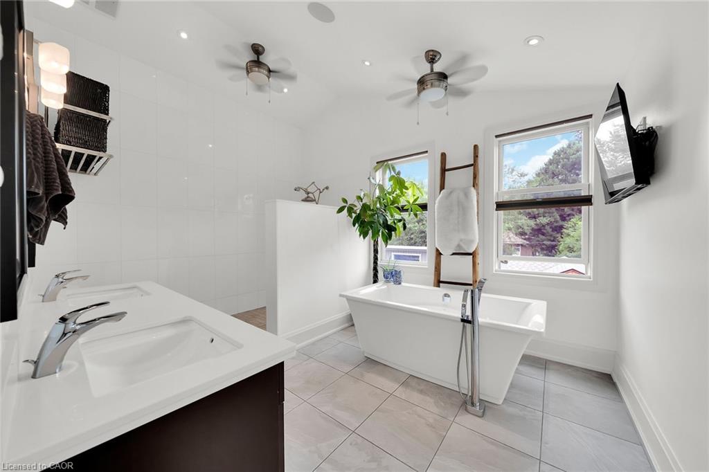 404 Mountain Brow Boulevard E Property Photo 27