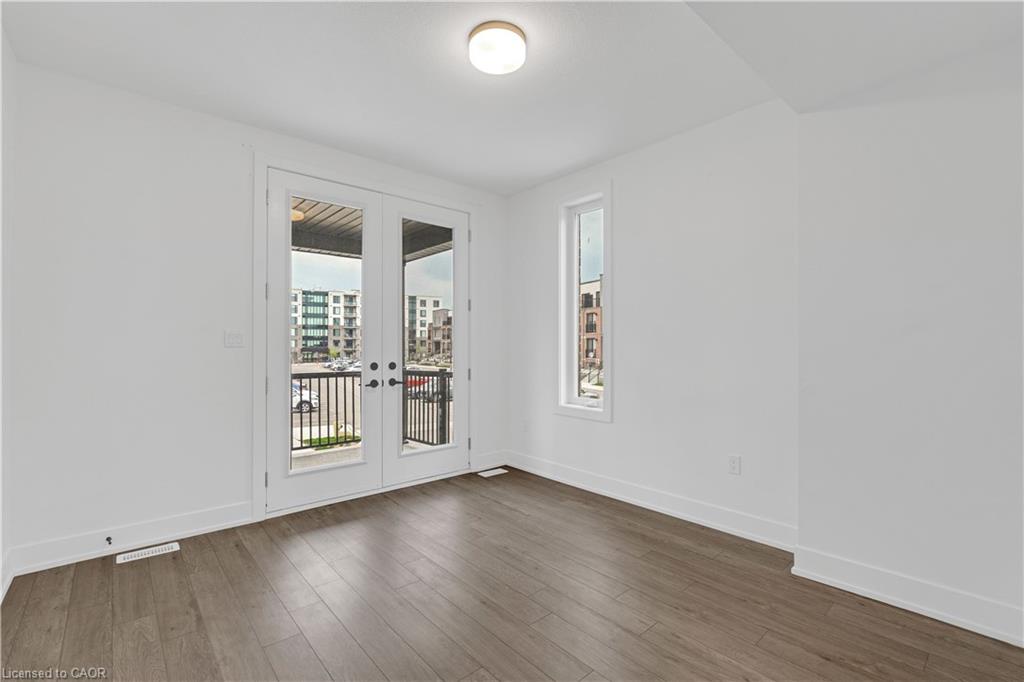 61-99 Roger Street Property Photo 11