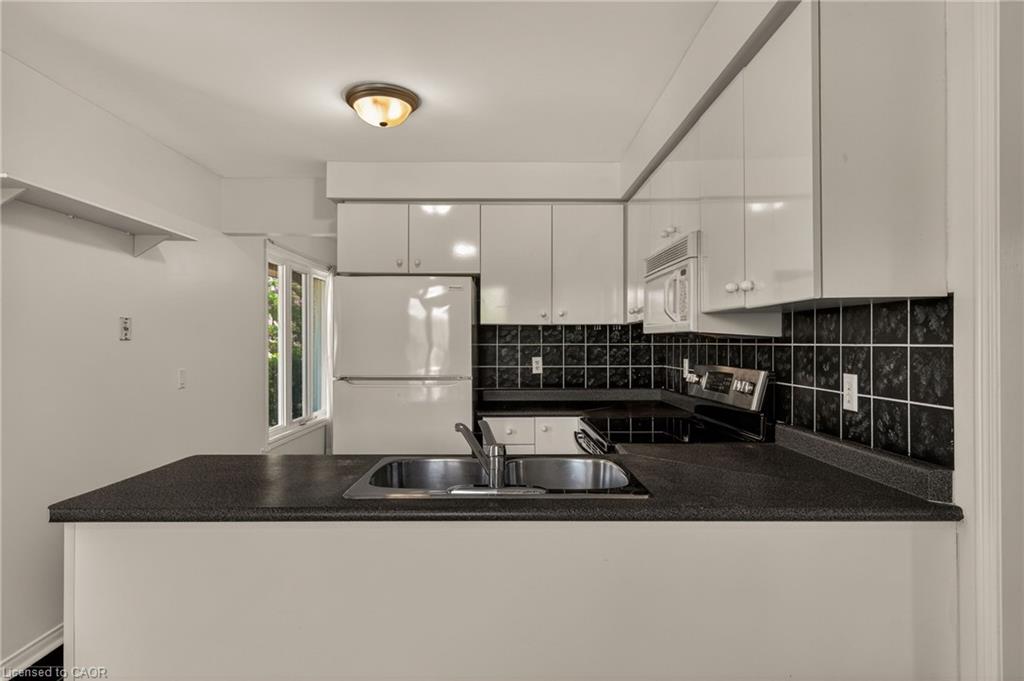 19-11 Pirie Drive Property Photo 22