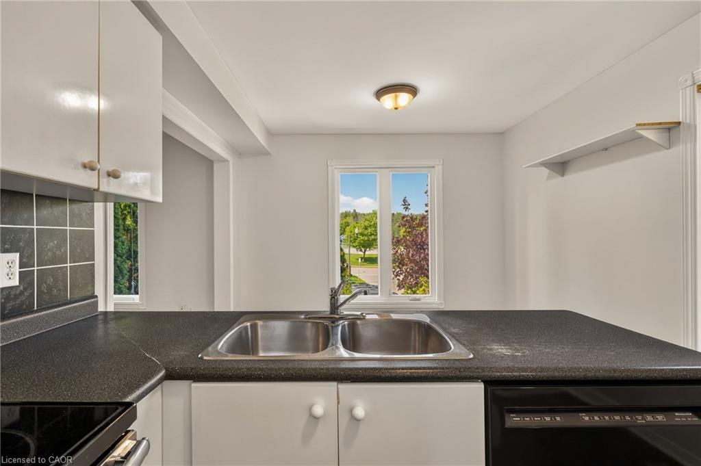 19-11 Pirie Drive Property Photo 23