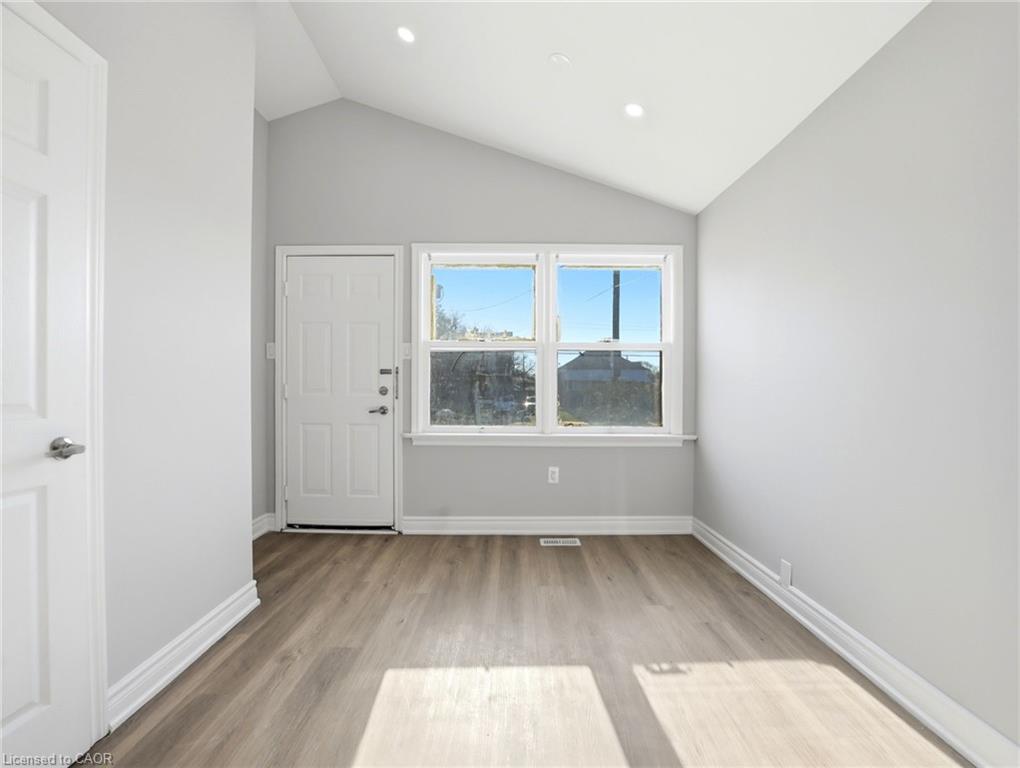 86 Adair Avenue S Property Photo 8