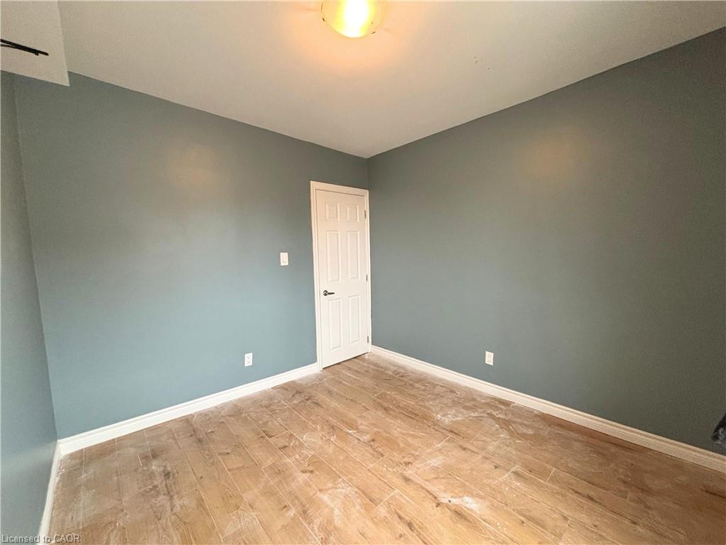 518 Cannon Street E Property Photo 21