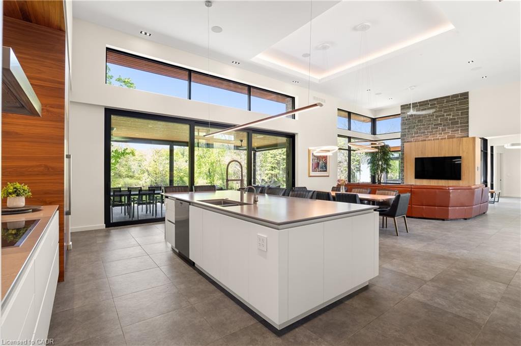 164 Hume Road Property Photo 12