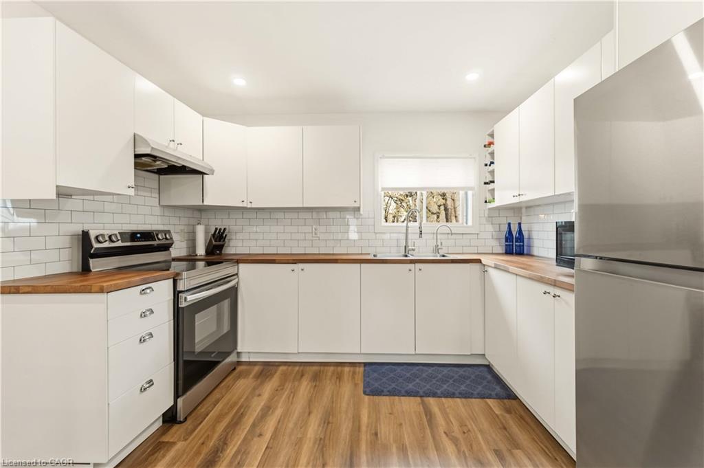 27 Edinburgh Avenue Property Photo 8