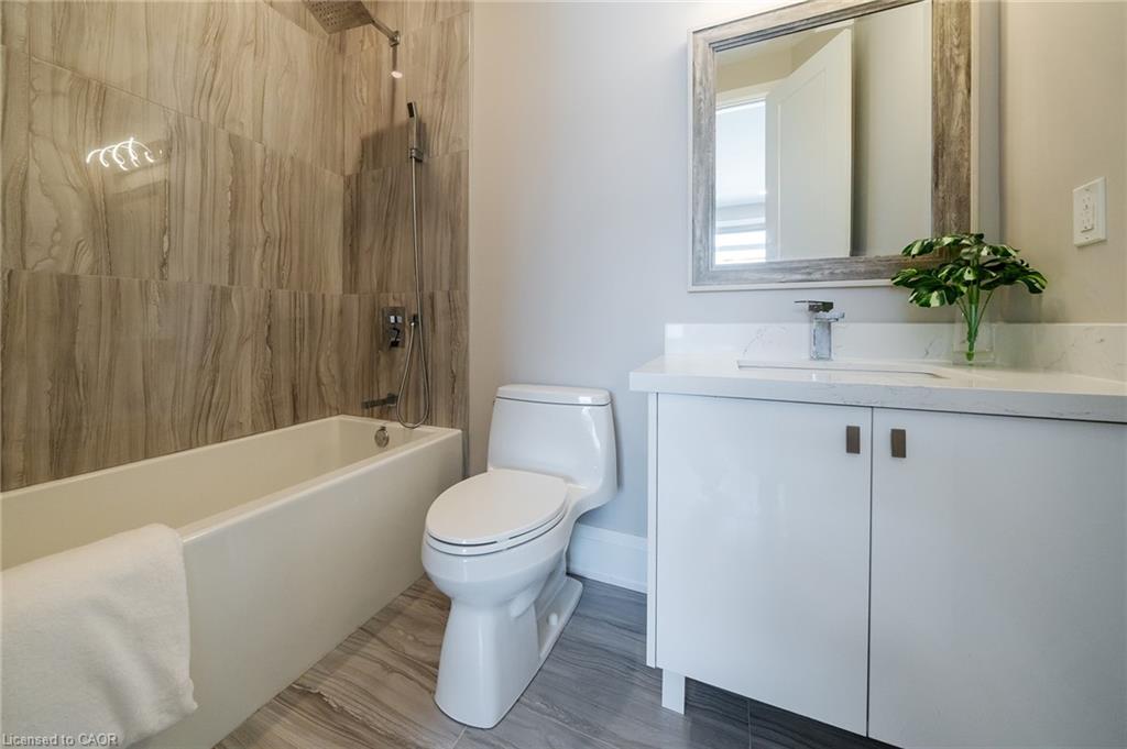25a Tecumseth Avenue Property Photo 32
