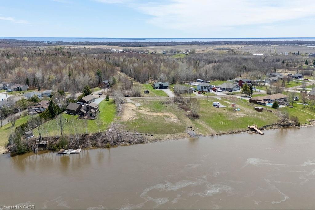 515 Champagne Road Property Photo 2