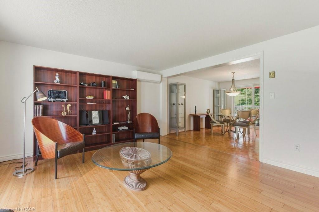 5 Cedar Court Property Photo 3