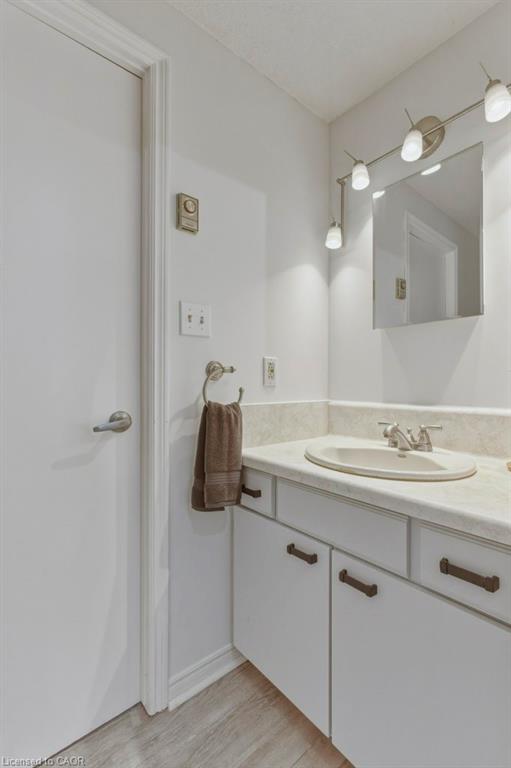 5 Cedar Court Property Photo 14