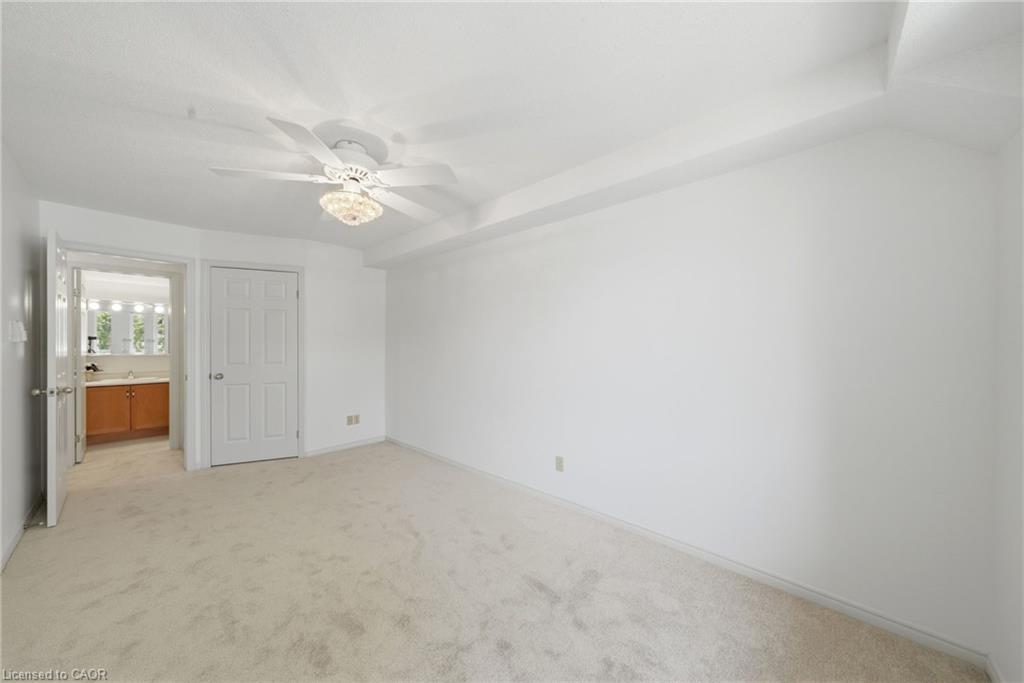 303-416 Limeridge Road E Property Photo 22
