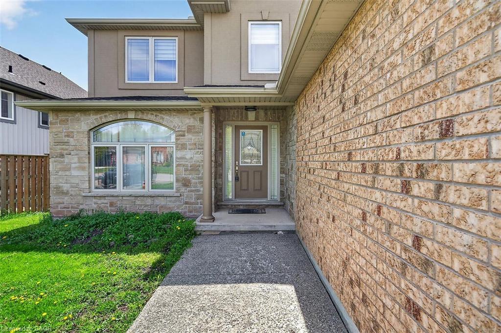 9128 Hendershot Boulevard Property Photo 3