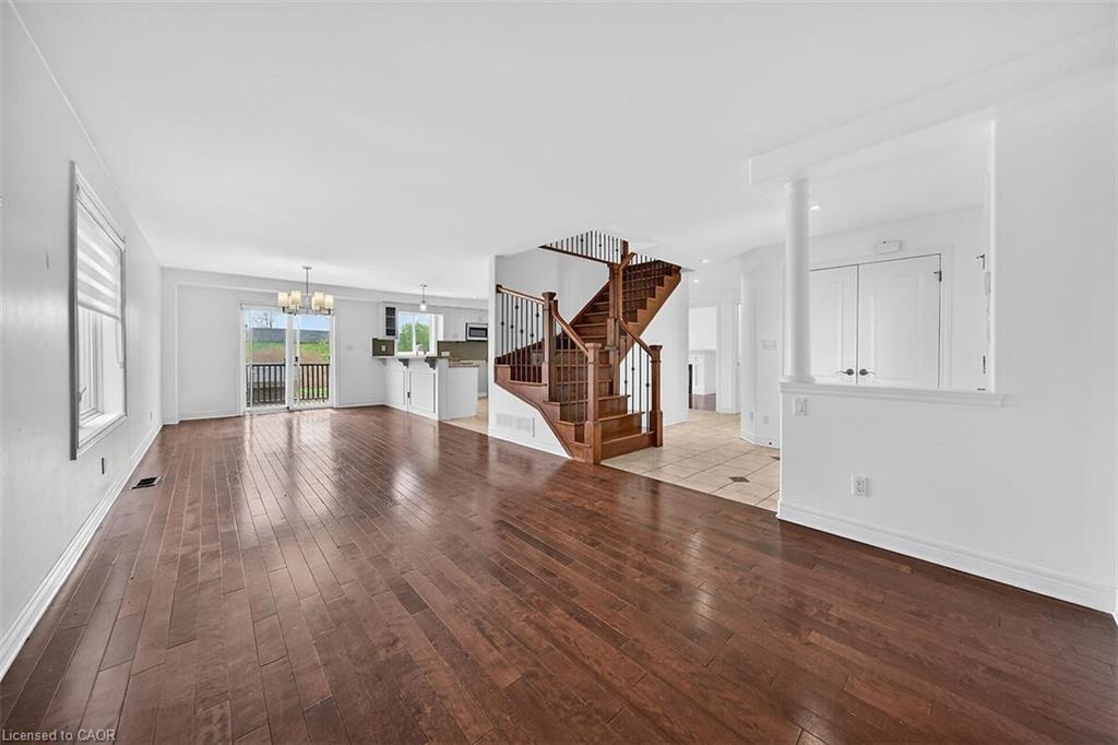 9128 Hendershot Boulevard Property Photo 7