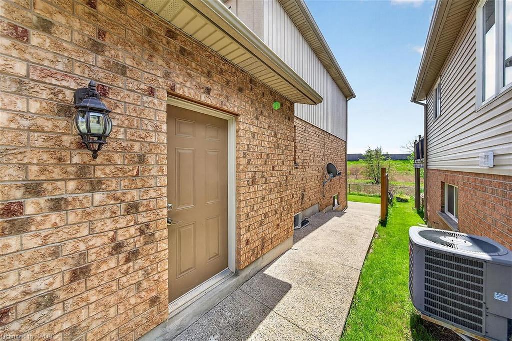 9128 Hendershot Boulevard Property Photo 17