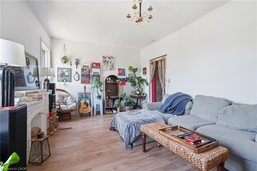 355 Barton Street E Property Photo 18