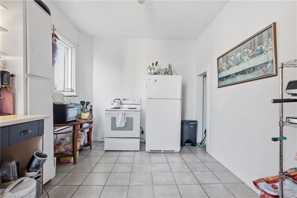 355 Barton Street E Property Photo 20
