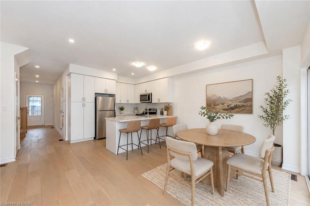 15 Linden Park Lane Property Photo 8