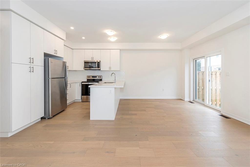 15 Linden Park Lane Property Photo 11