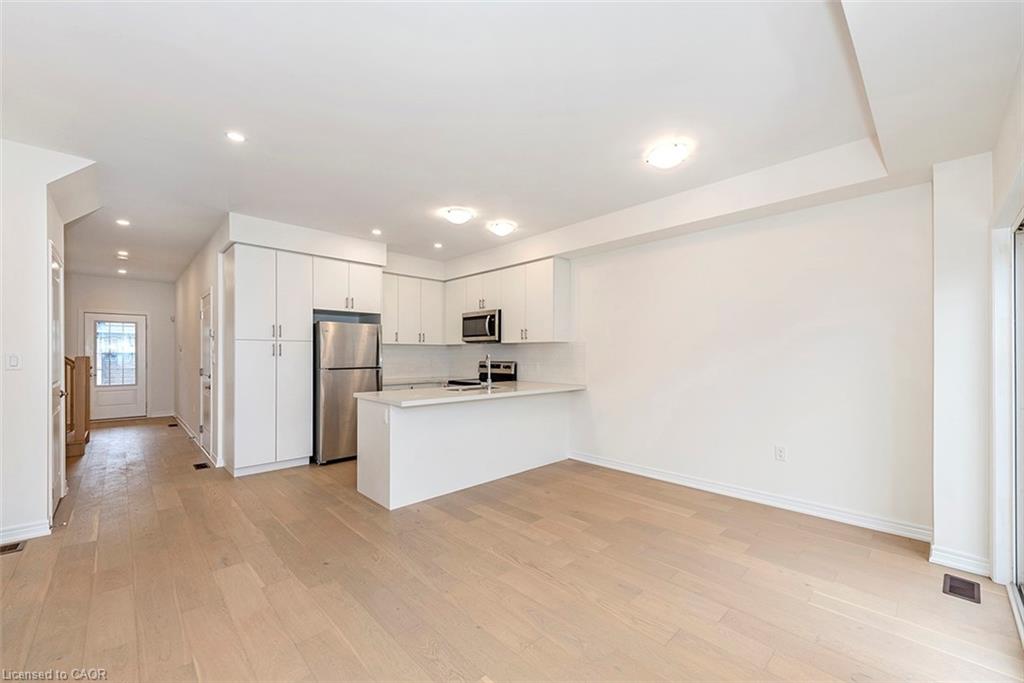 15 Linden Park Lane Property Photo 12