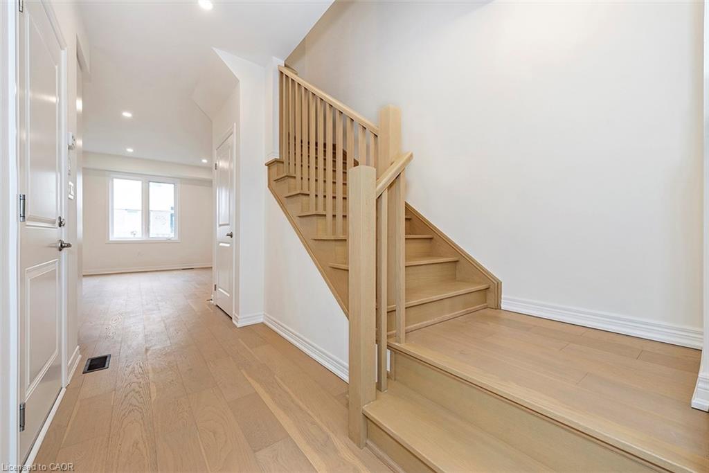 15 Linden Park Lane Property Photo 18