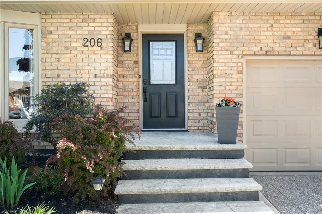 206 Athenia Drive Property Photo 6