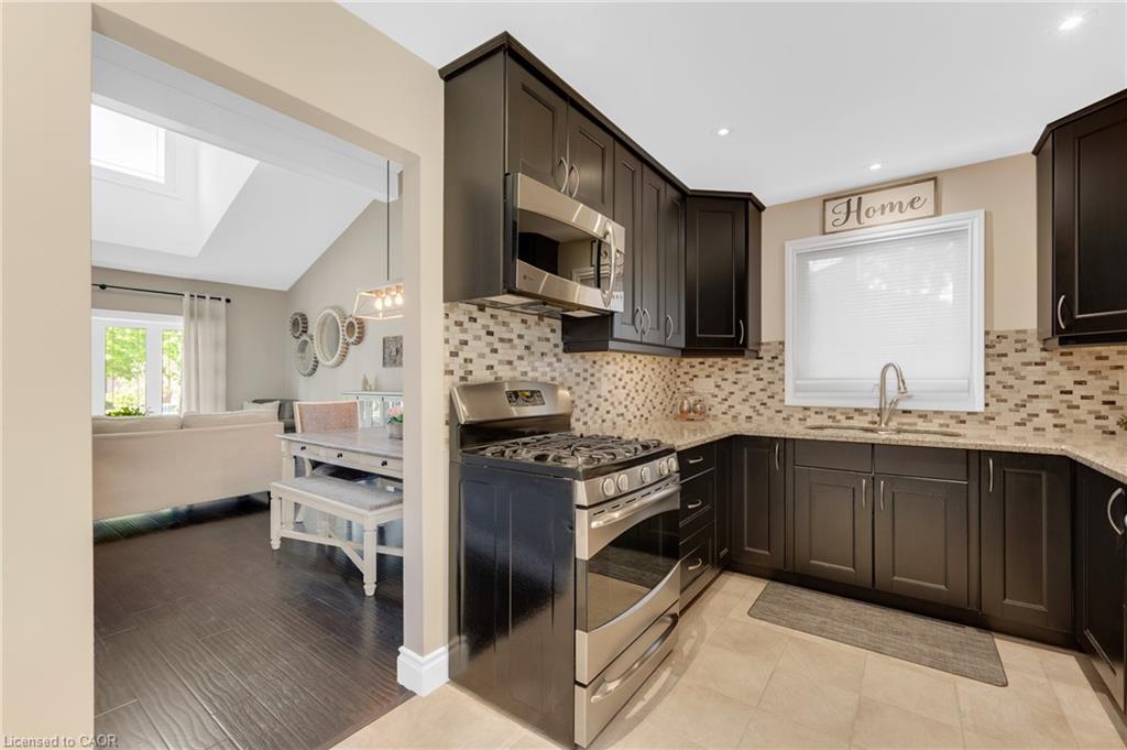 206 Athenia Drive Property Photo 15
