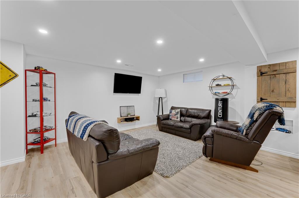206 Athenia Drive Property Photo 34