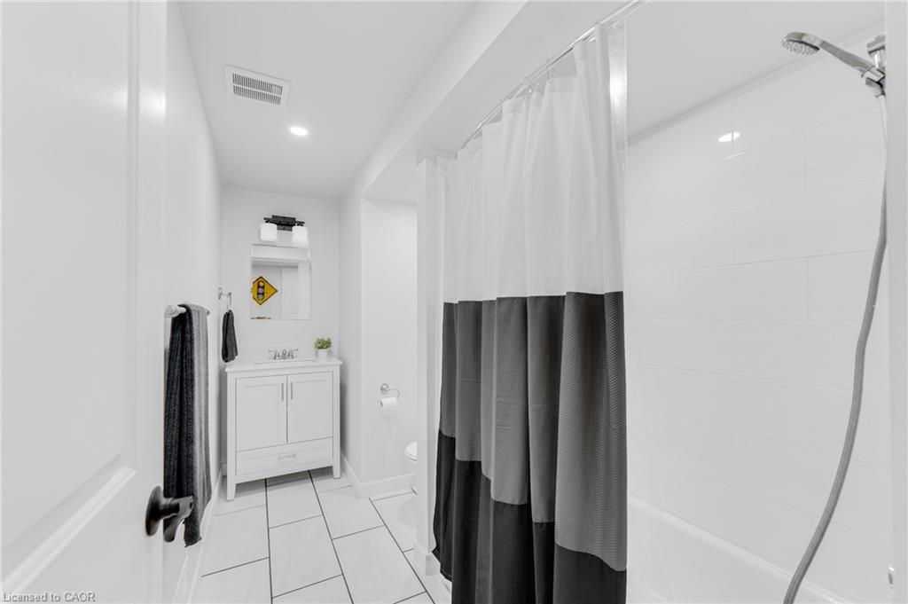 206 Athenia Drive Property Photo 36