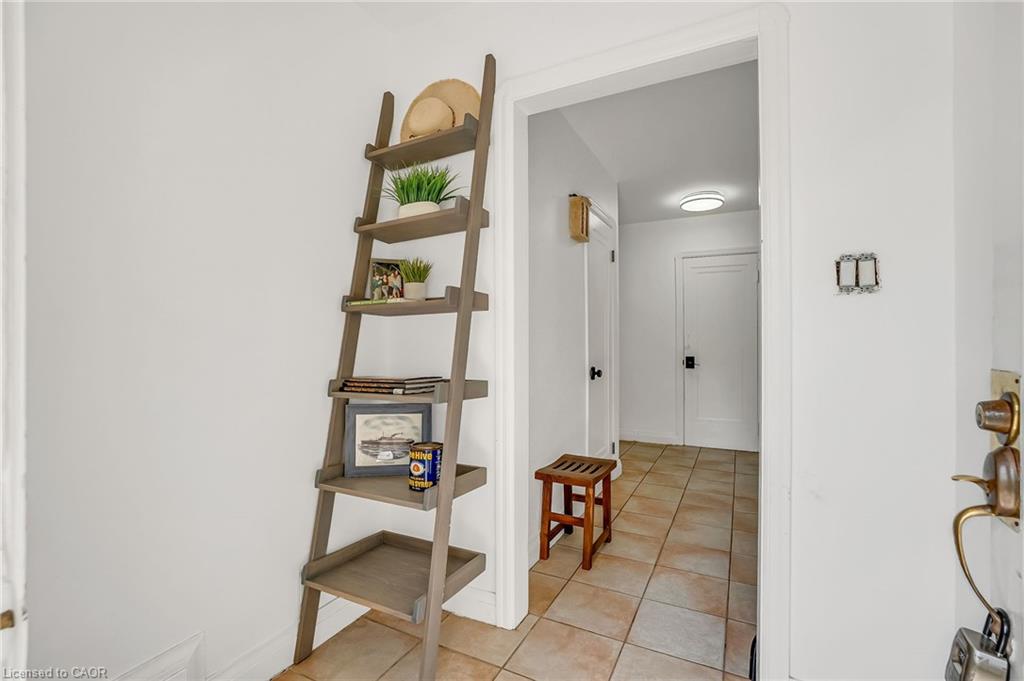 11 Ben Machree Drive Property Photo 5