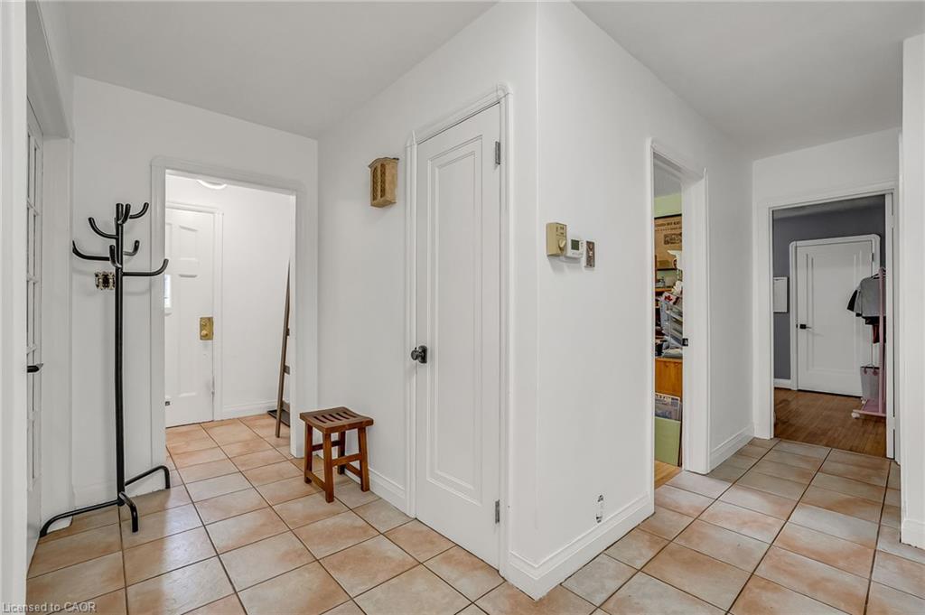 11 Ben Machree Drive Property Photo 6