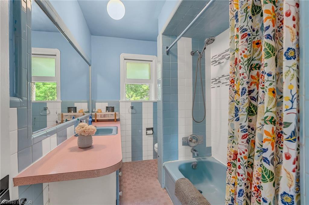 11 Ben Machree Drive Property Photo 18