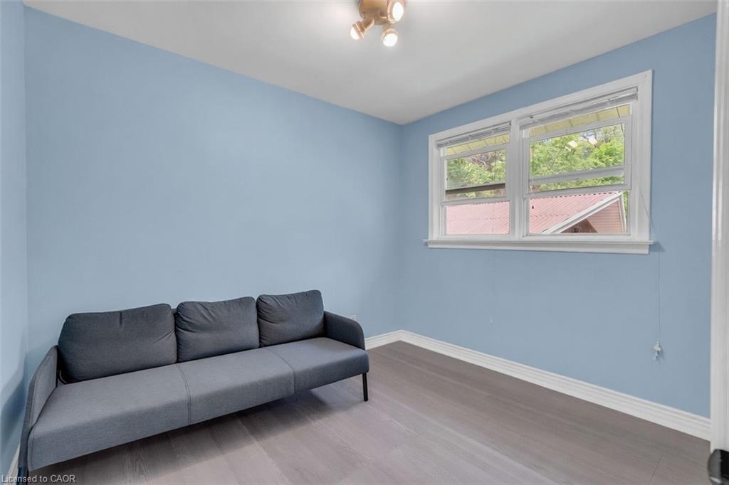 11 Ben Machree Drive Property Photo 20