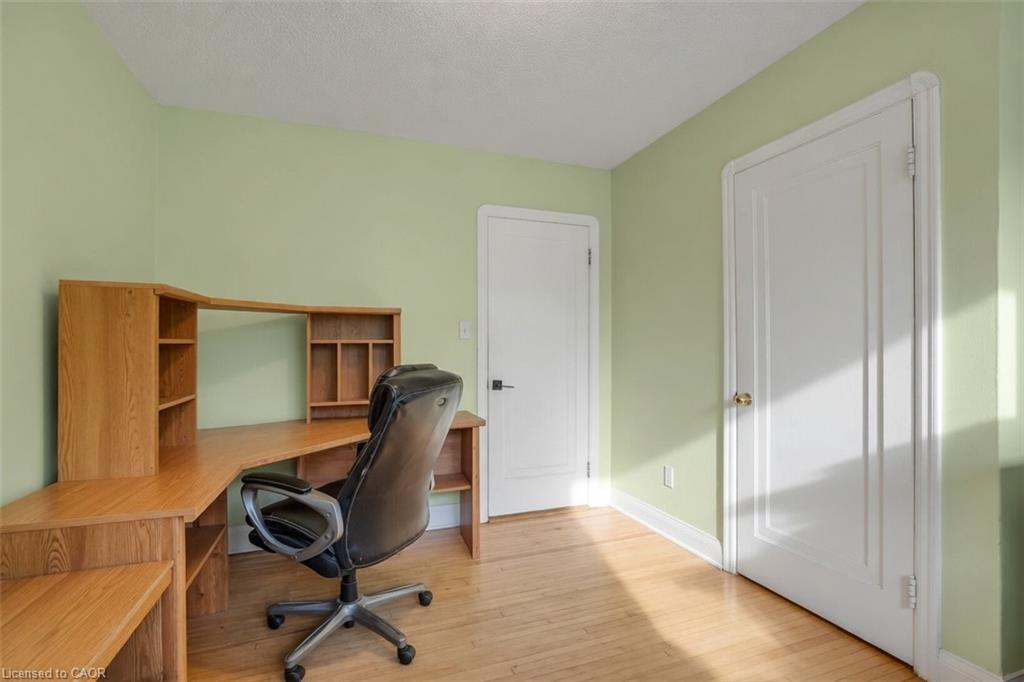 11 Ben Machree Drive Property Photo 23
