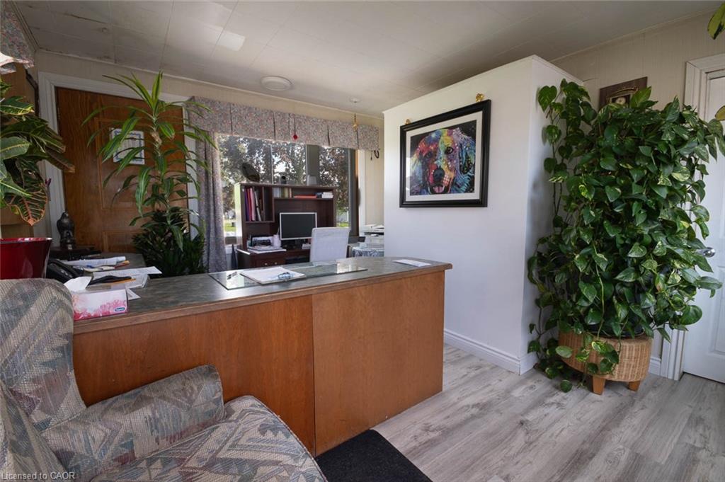 276 Dundas Street E Property Photo 4