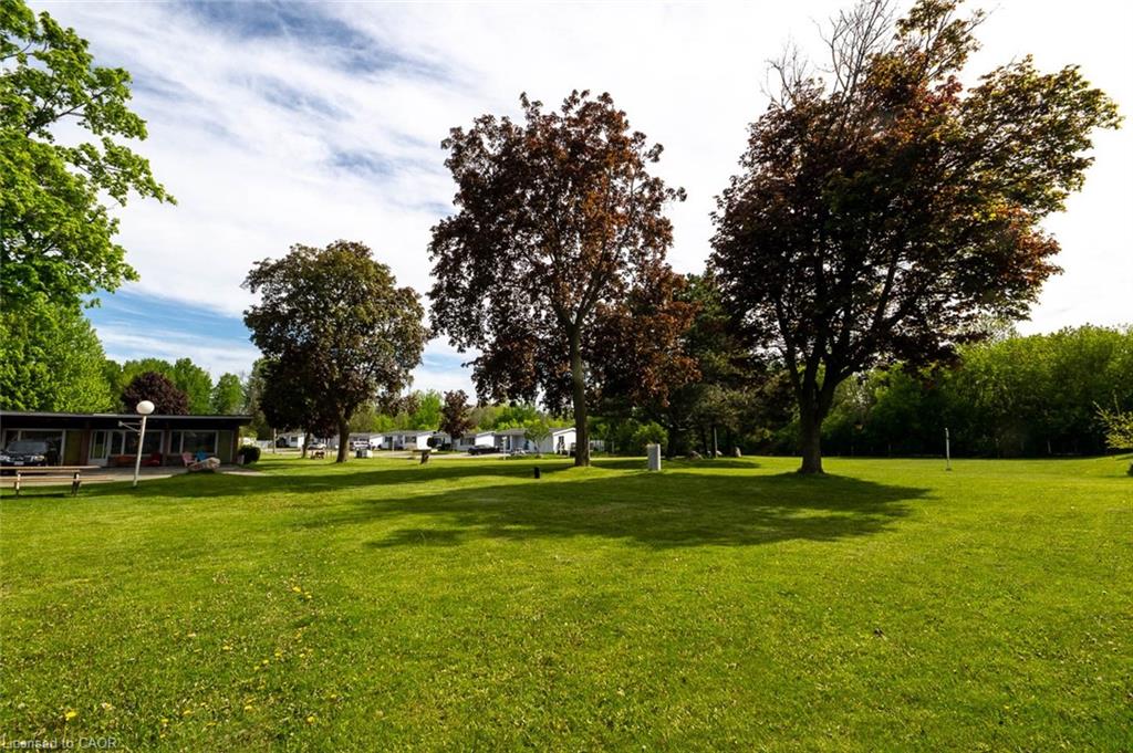 276 Dundas Street E Property Photo 6