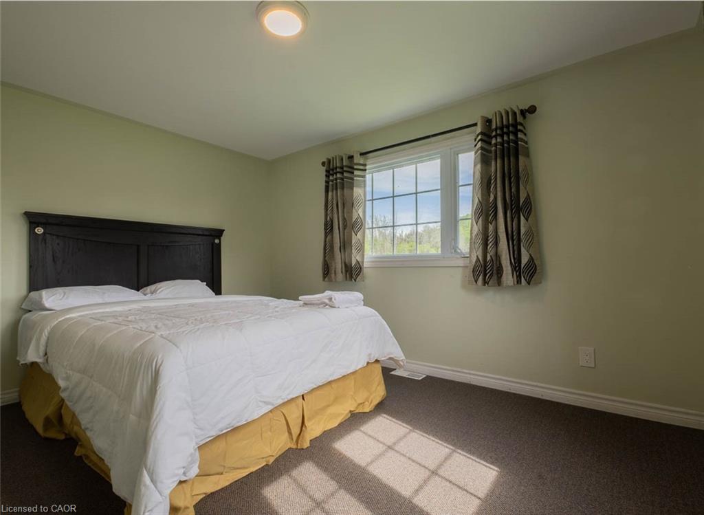 276 Dundas Street E Property Photo 16