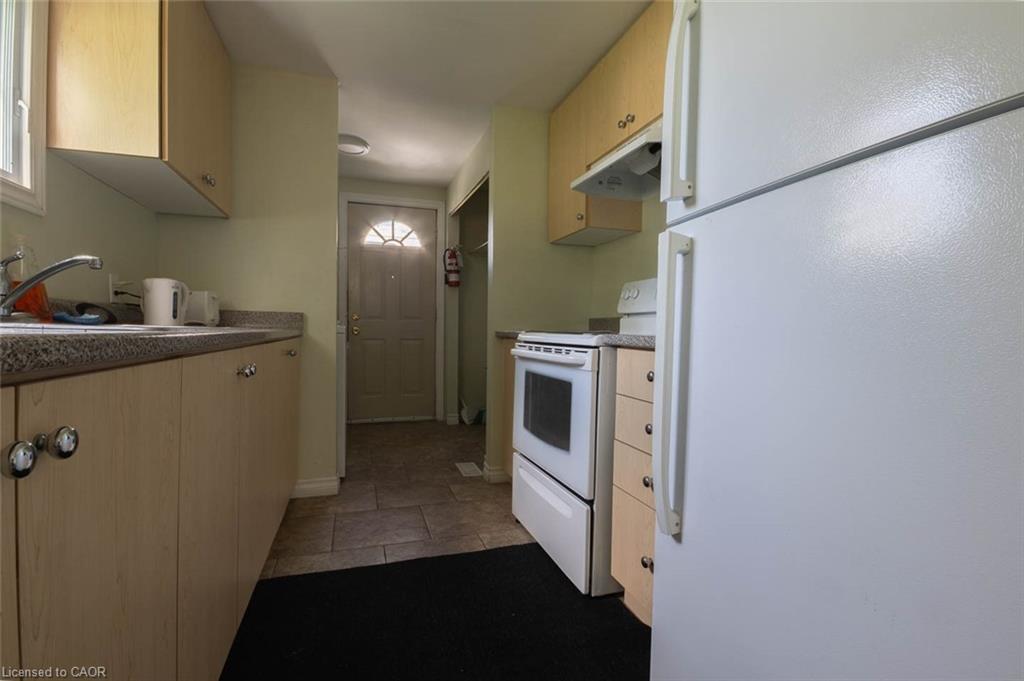 276 Dundas Street E Property Photo 21