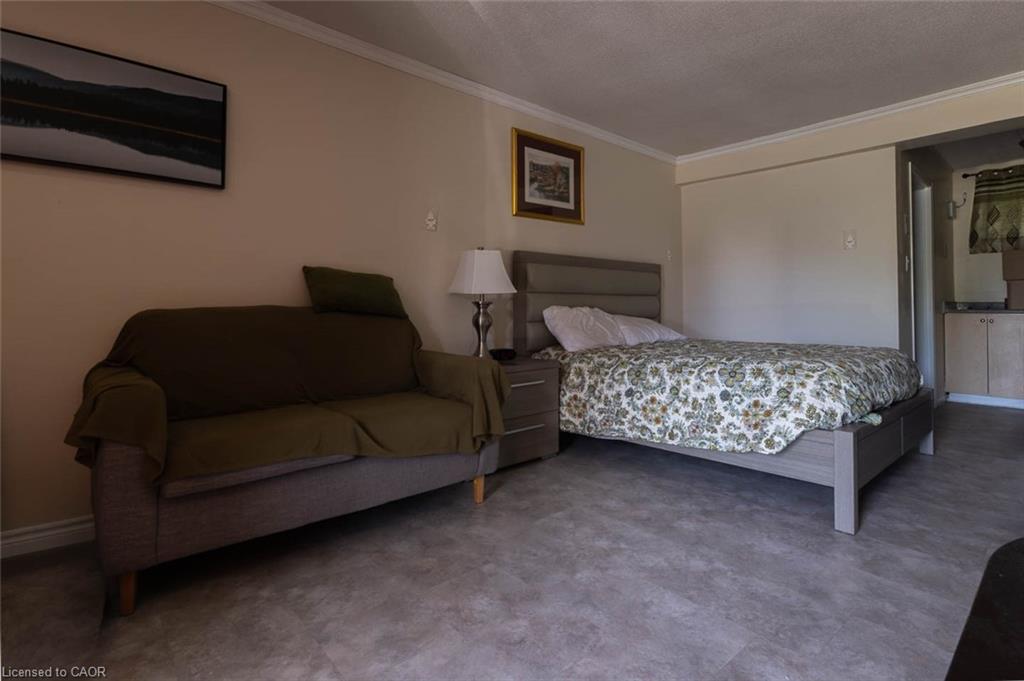276 Dundas Street E Property Photo 23