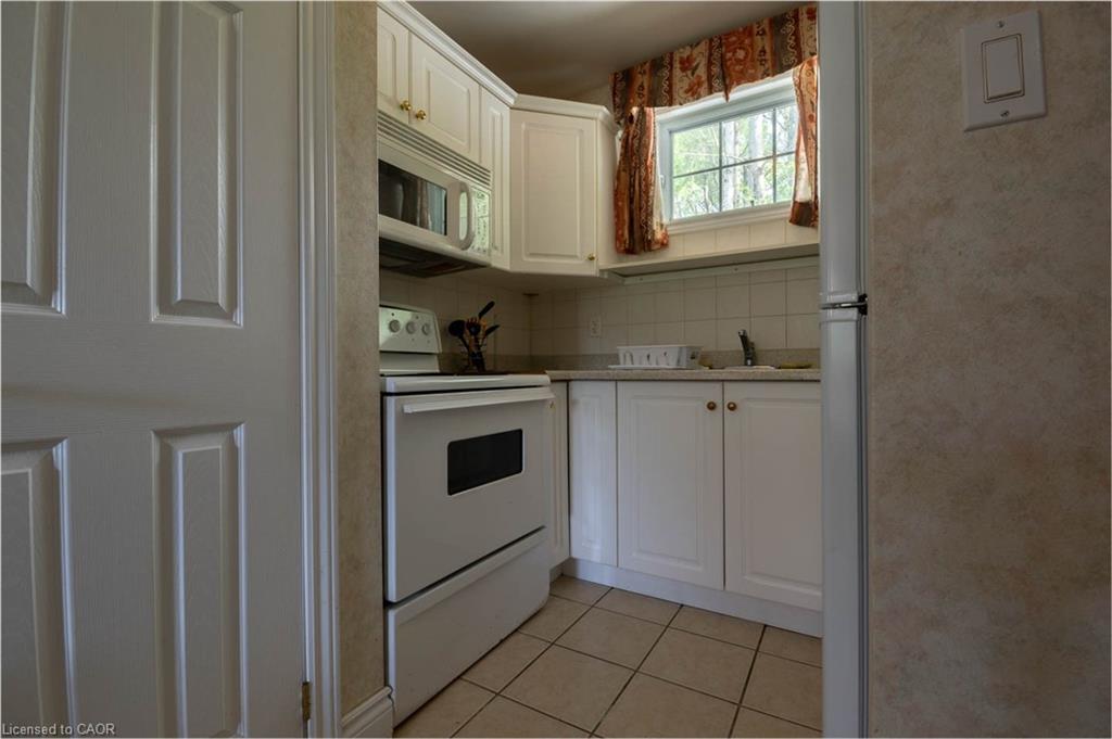 276 Dundas Street E Property Photo 28