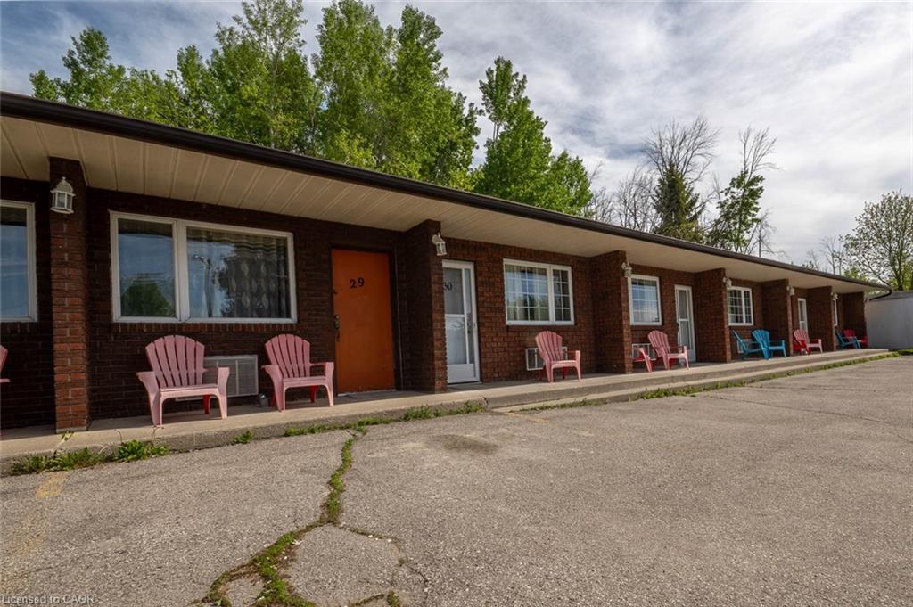 276 Dundas Street E Property Photo 38