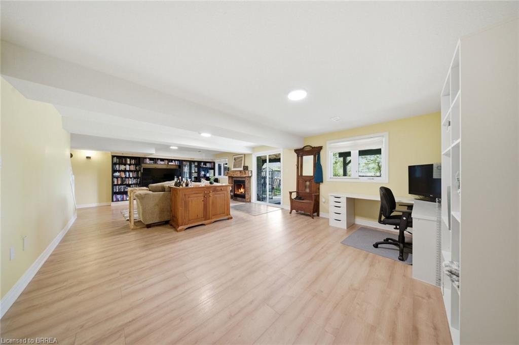 18 Bricker Court Property Photo 25